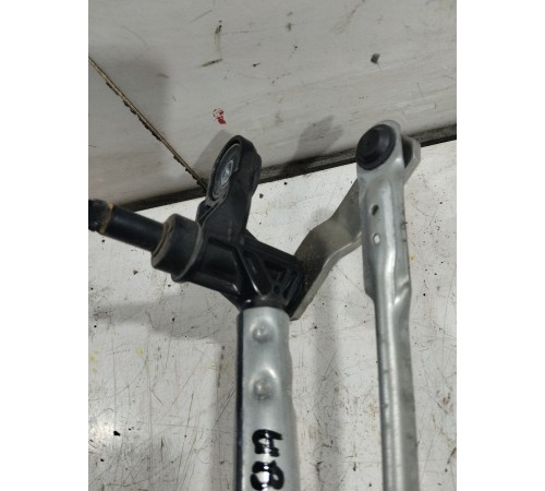 Трапеция стеклоочистителя в сборе