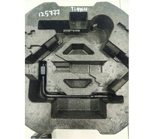 Домкрат с нишей