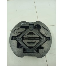 Домкрат с нишей