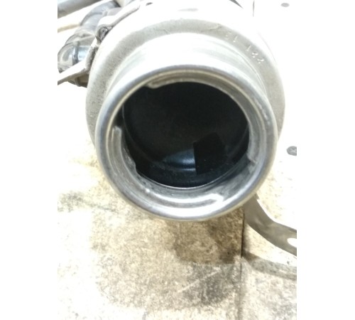 Горловина топливного бака