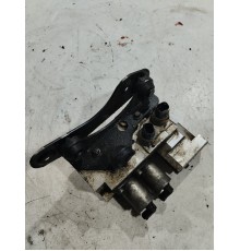 Блок клапанов гидроподвески передний