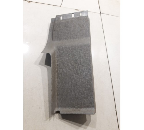 Накладка двери передняя