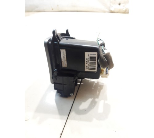 Пепельница (передняя)