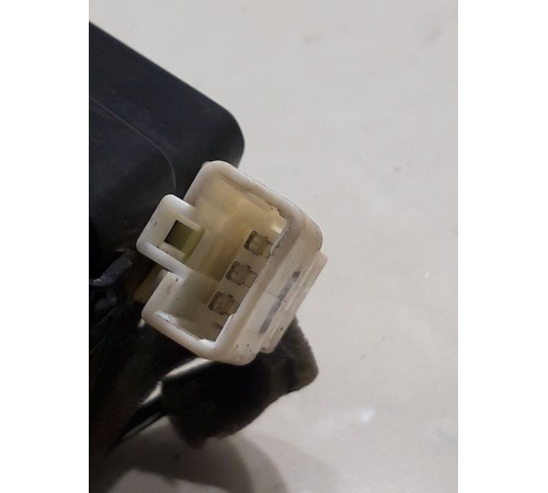 Пепельница (передняя)