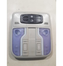 Плафон внутреннего освещения передний