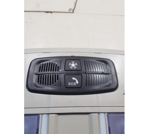 Плафон внутреннего освещения передний