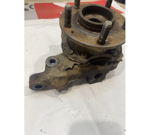 Кулак поворотный перед. прав.