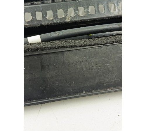 Жабо (решетка) под лобовое стекло