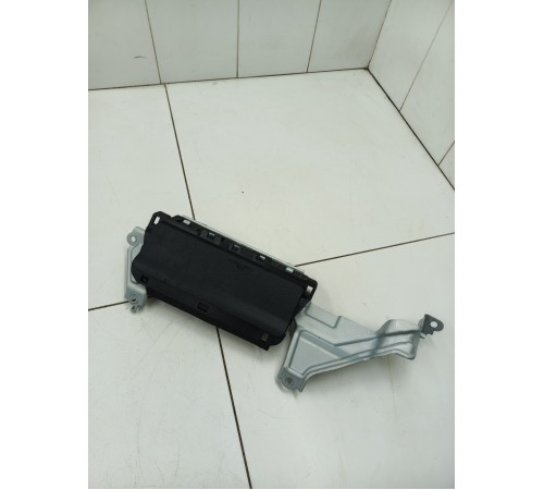 Подушка безопасности в ноги