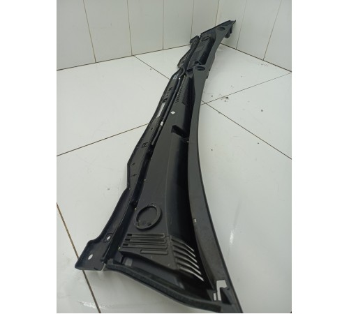 Жабо (решетка) под лобовое стекло