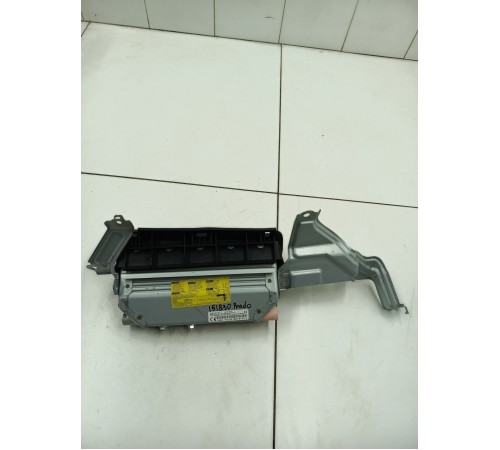 Подушка безопасности в ноги