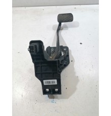 Педаль тормоза