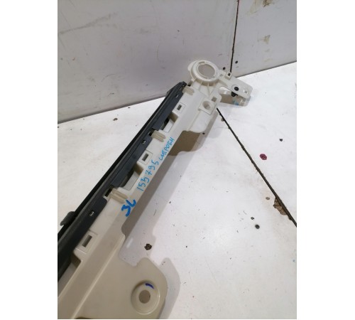 Шторка двери задняя левая