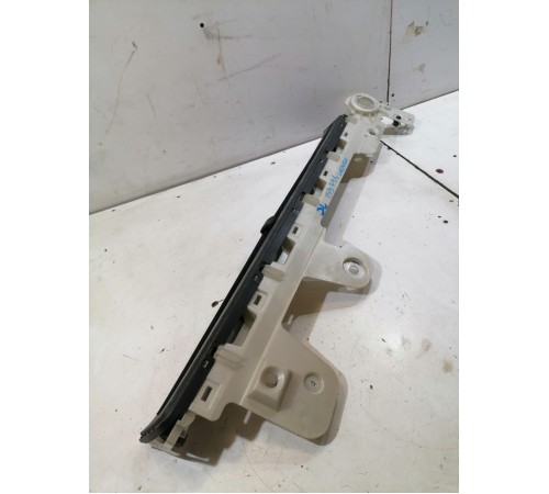 Шторка двери задняя левая