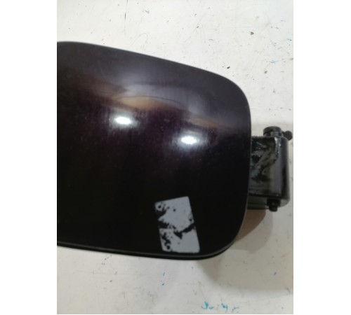 Лючок топливного бака