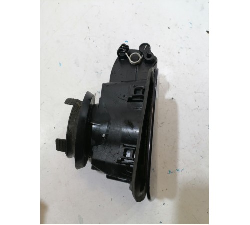 Лючок топливного бака