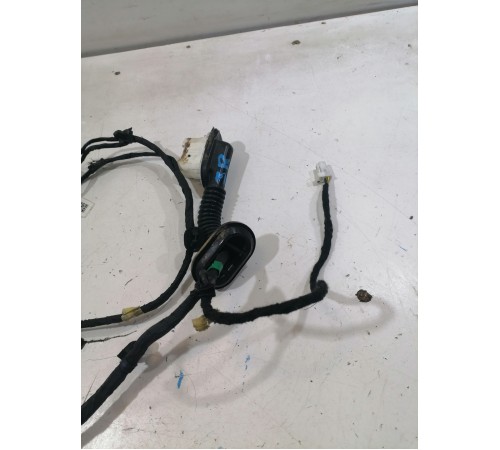 Электропроводка двери задняя правая