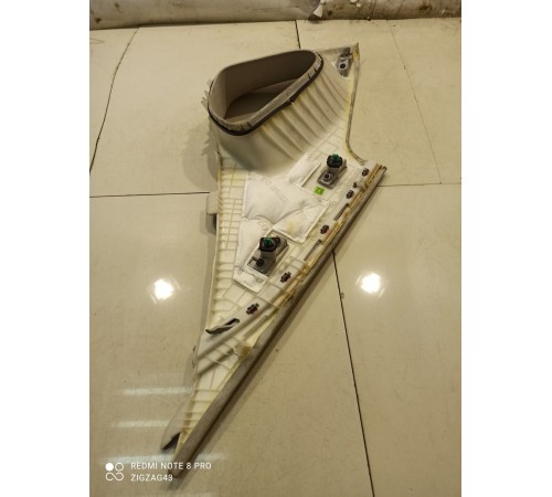 Обшивка стойки(задняя левая)