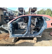 Порог левый с центральной стойкой