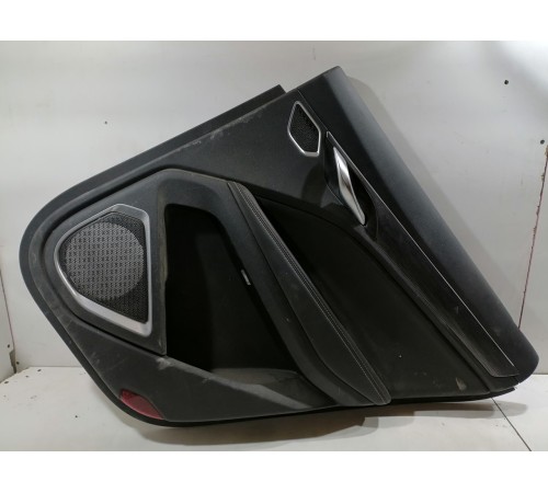 Обшивка двери задняя правая