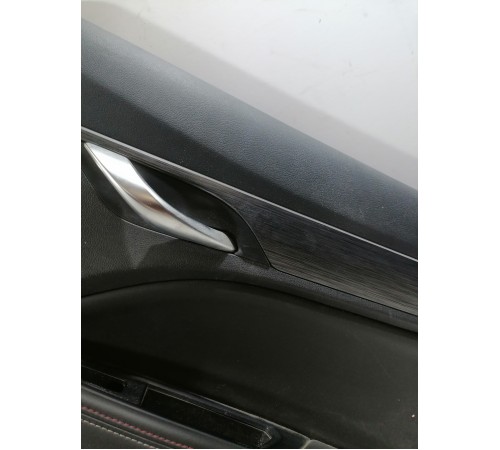 Обшивка двери задняя правая