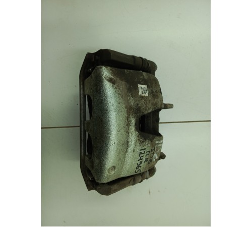 Суппорт передний правый