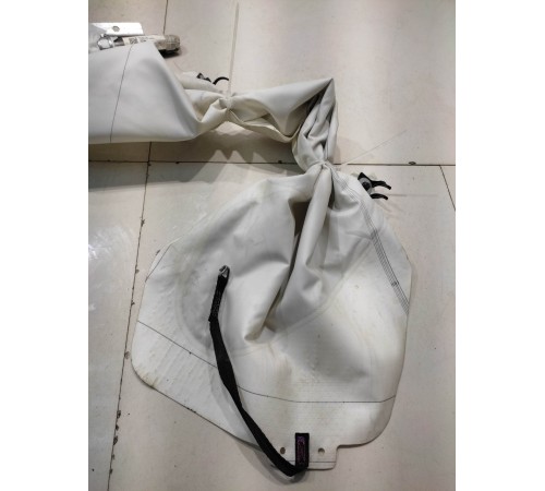 Подушка безопасности боковая (шторка) (левая)