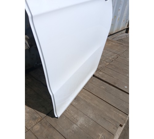 Дверь задняя левая в сборе