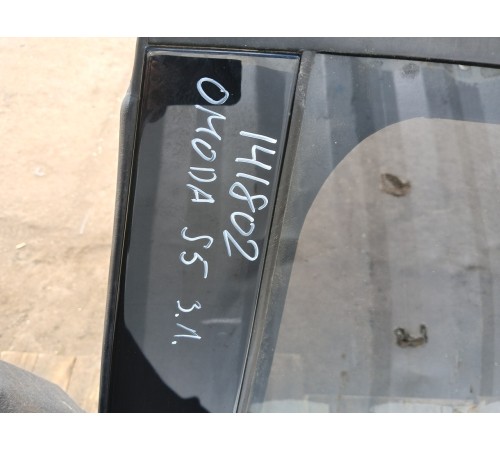 Дверь задняя левая в сборе