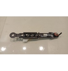 Регулятор высоты ремня безопасности (передний, правый)