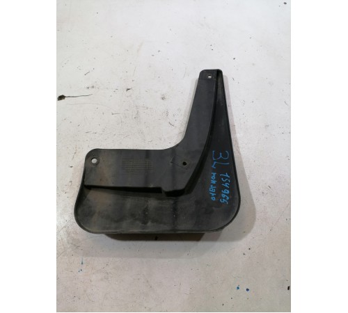 Брызговик задний левый