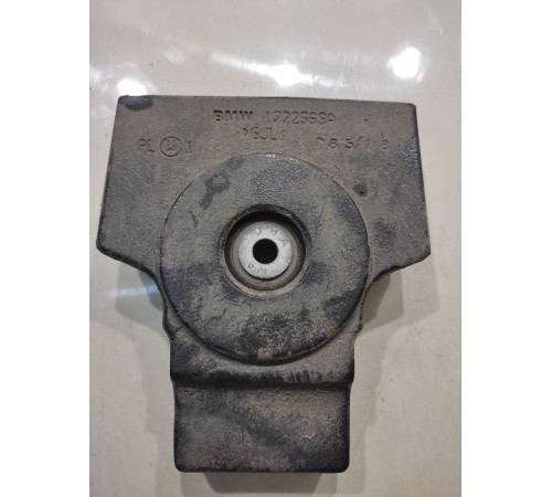 Кронштейн редуктора