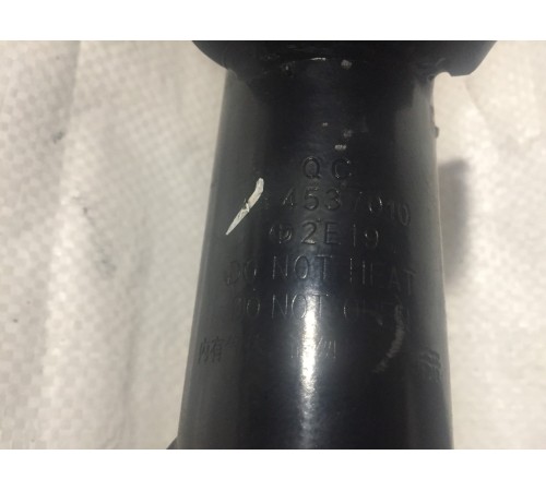 Амортизатор передний правый