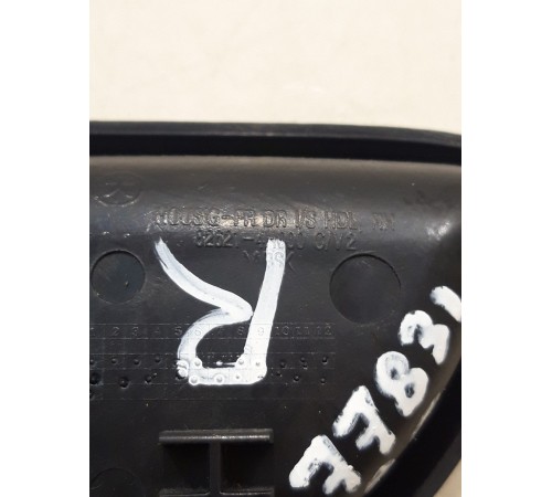 Накладка ручки двери (передняя,правая, внутренняя)