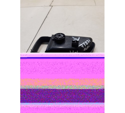 Накладка ручки двери (передняя,правая, внутренняя)