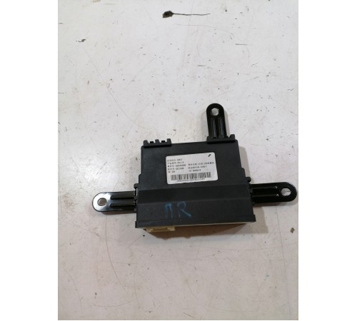 Блок управления двери передний правый