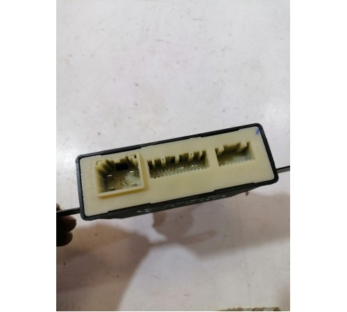 Блок управления двери передний правый