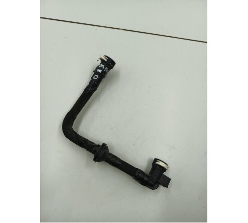 Патрубок газов воздушного фильтра