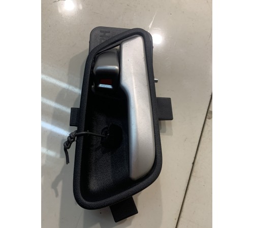 Ручка двери (задняя, правая, внутренняя)