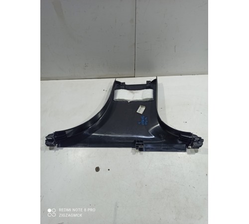 Обшивка центральной стойки(левая нижняя)