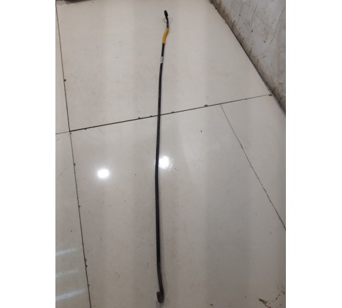 Держатель капота