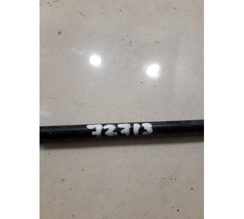 Держатель капота