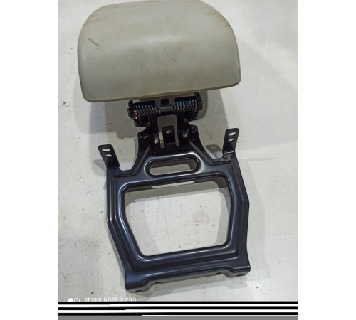 Подлокотник