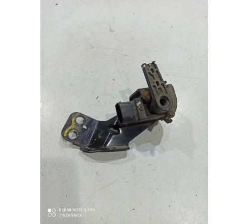 Датчик высоты дорожного просвета(задний левый)