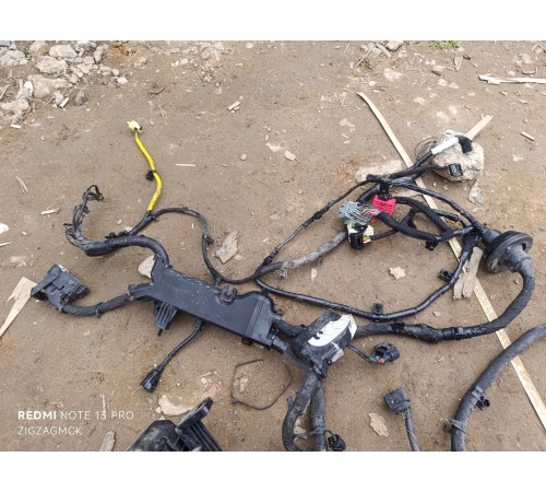 Проводка подкапотная с монтажным блоком