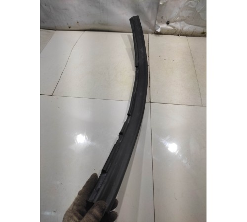 Уплотнитель капота(задний)