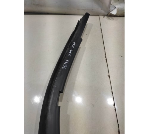 Уплотнитель капота(задний)