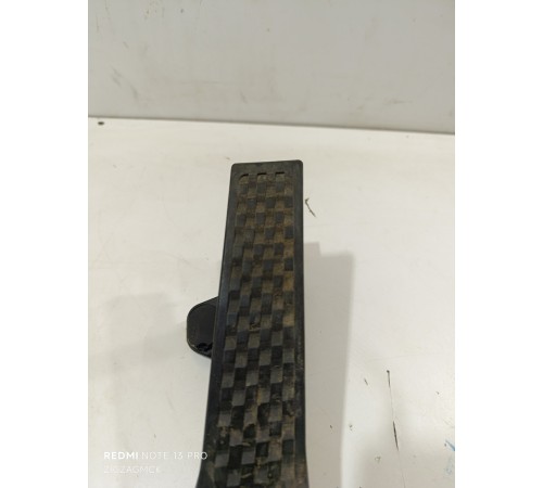 Педаль газа