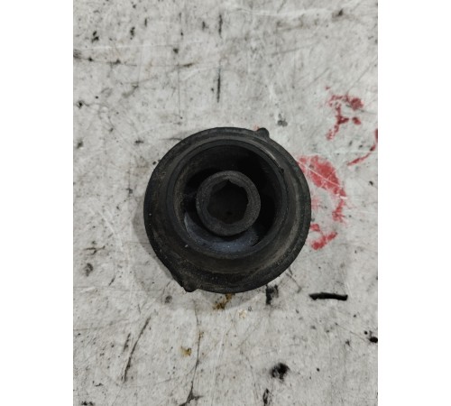 Подушка крепления радиатора