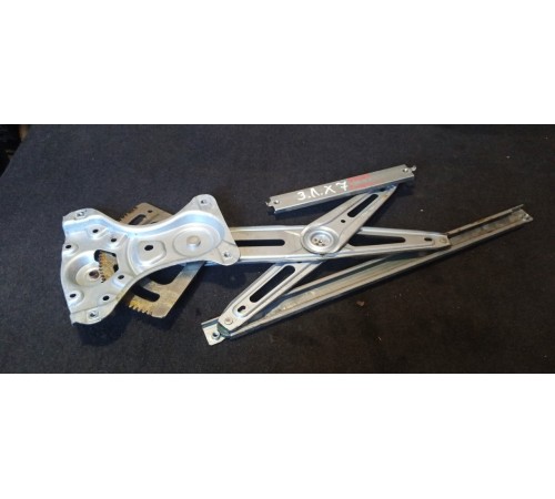 Стеклоподъемник электрический(задний левый)